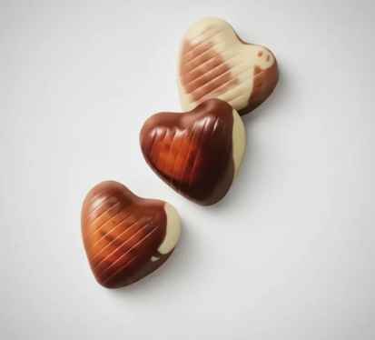 Bombons Belgas em Formato de Coração The Belgian Hearts Praliné 200g - Presente Romântico