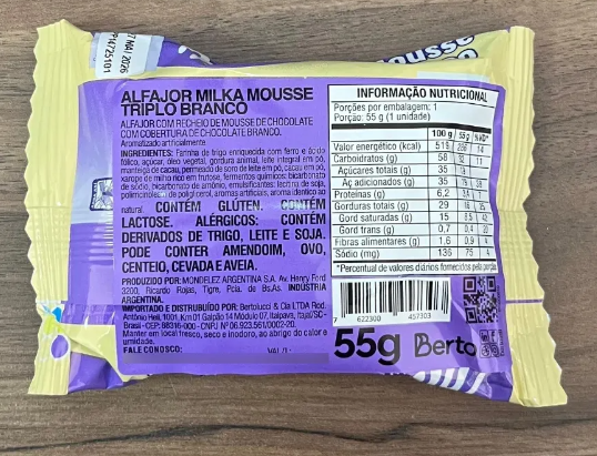 Alfajor Argentino Milka Mousse Blanco 55g - Cobertura de Chocolate Branco dos Alpes